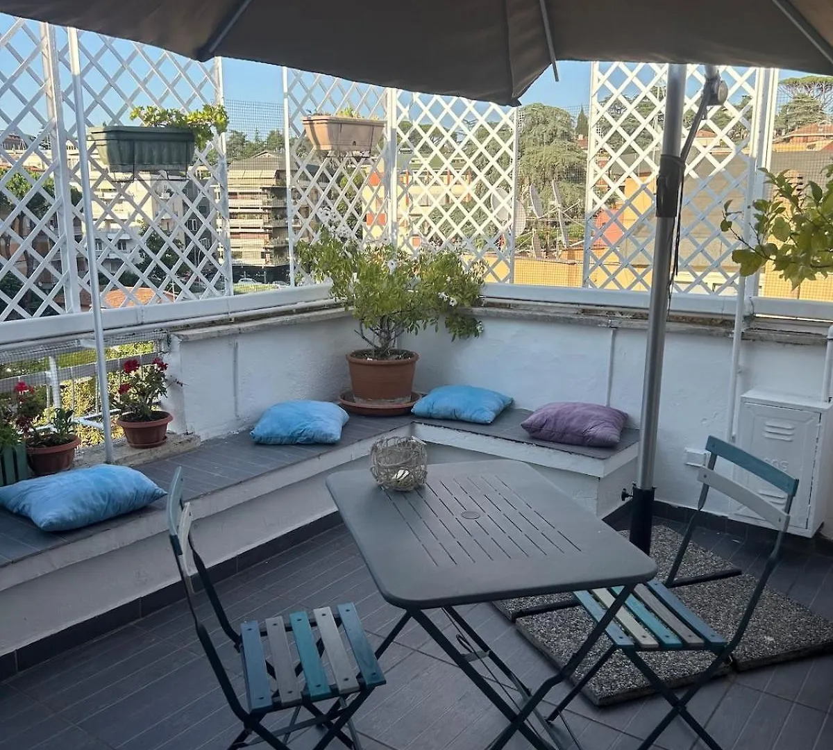 Attico Ponte Milvio Littleangelshouse Apartment Rome Italy